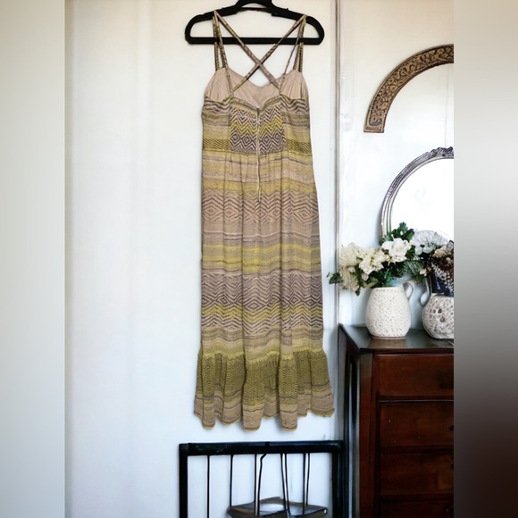 American Eagle Tribal Print Maxi. Corset top. Size Large. Excellent Condition. - Picture 3 of 7